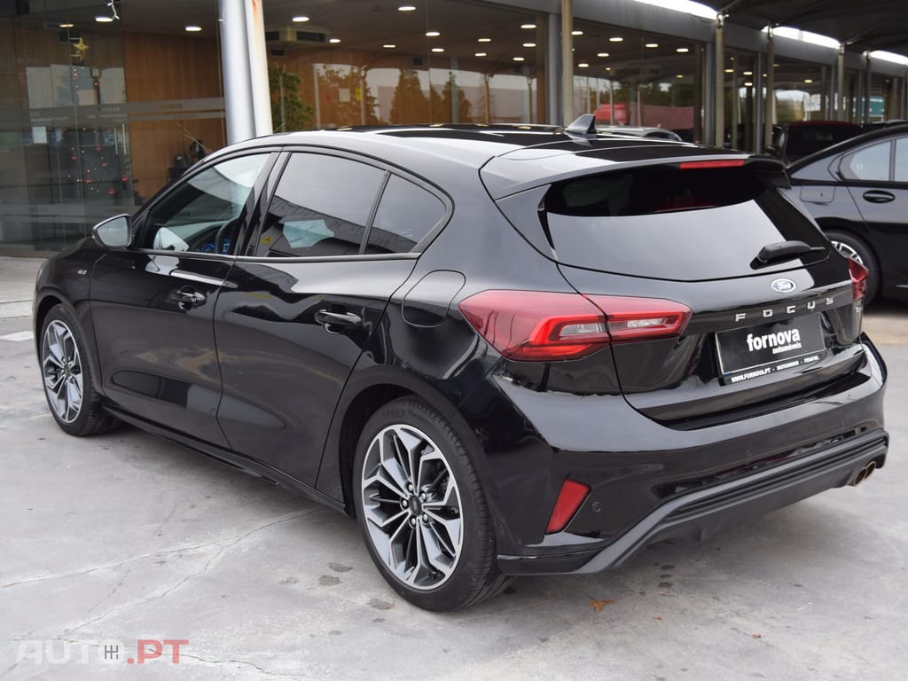 Ford Focus 1.0 EcoBoost MHEV ST-Line X Aut.