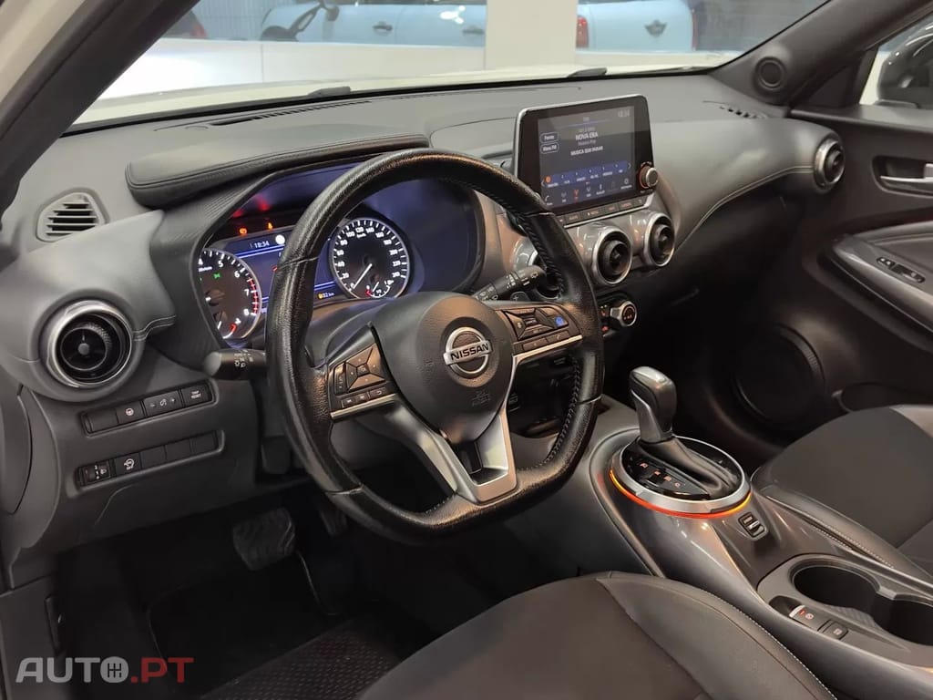 Nissan Juke 1.0 DIG-T N-Design C.Two Tone B.DCT