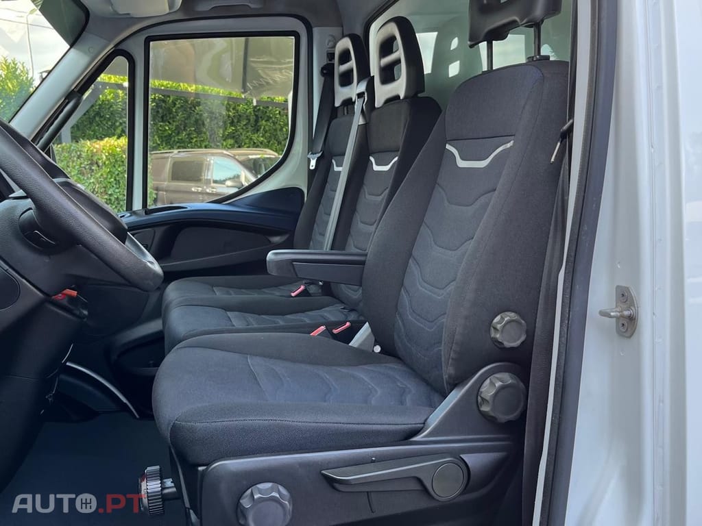 Iveco Daily 3.0  PLATAFORMA