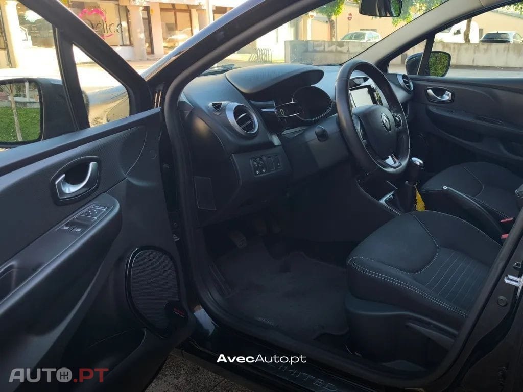 Renault Clio (Energy) TCe 90 Start & Stop LIMITED