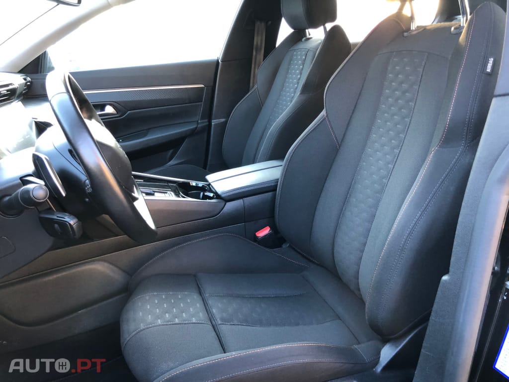 Peugeot 508 SW PureTech 130 EAT8 Active Pack