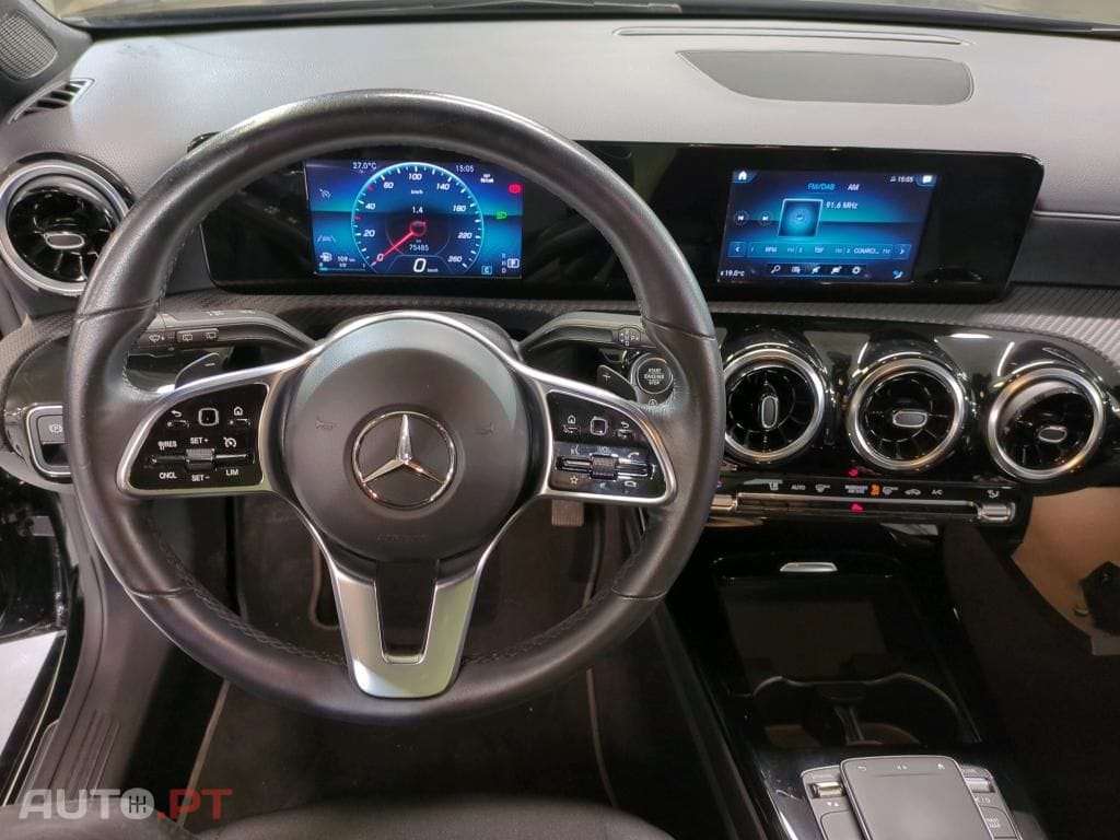 Mercedes-Benz CLA 180 d Shooting Brake Business Solutions.Grande Frota Aut.