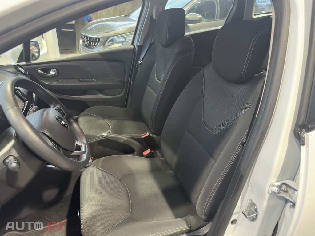 Renault Clio Sport Tourer 0.9 TCe Limited