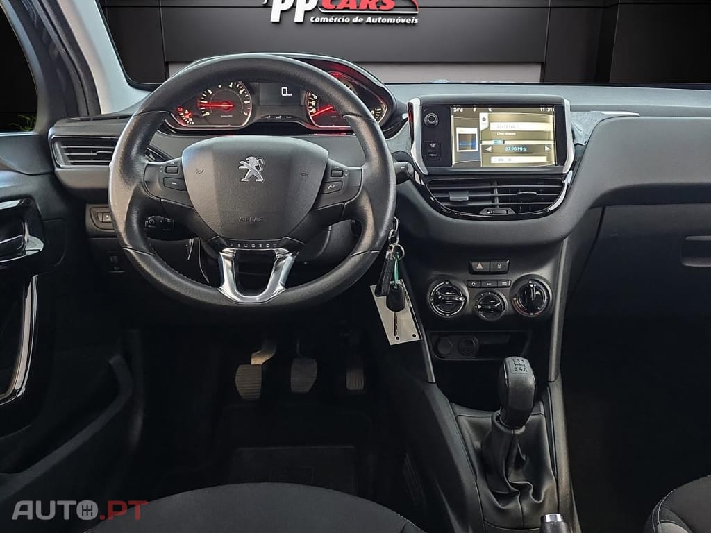 Peugeot 208 1.2 VTi Allure