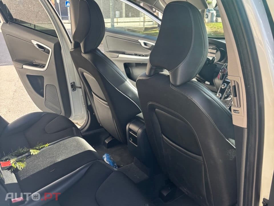 Volvo XC60 D3 Geartronic Momentum