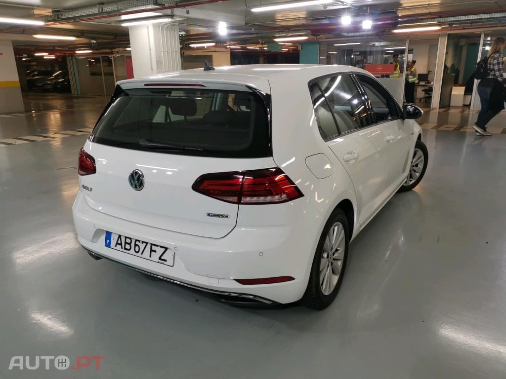 Volkswagen Golf Variant 1.0 TSI Life