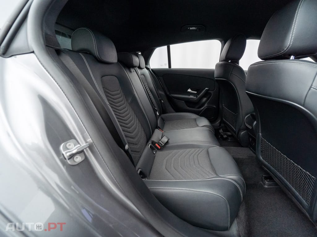 Mercedes-Benz CLA 250 e Shooting Brake Style Plus