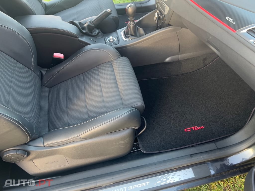 Renault Mégane Coupe 1.5 dci GT LINE 2015