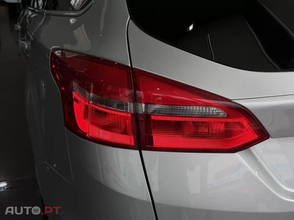 Ford Focus SW 1.0 EcoBoost Titanium
