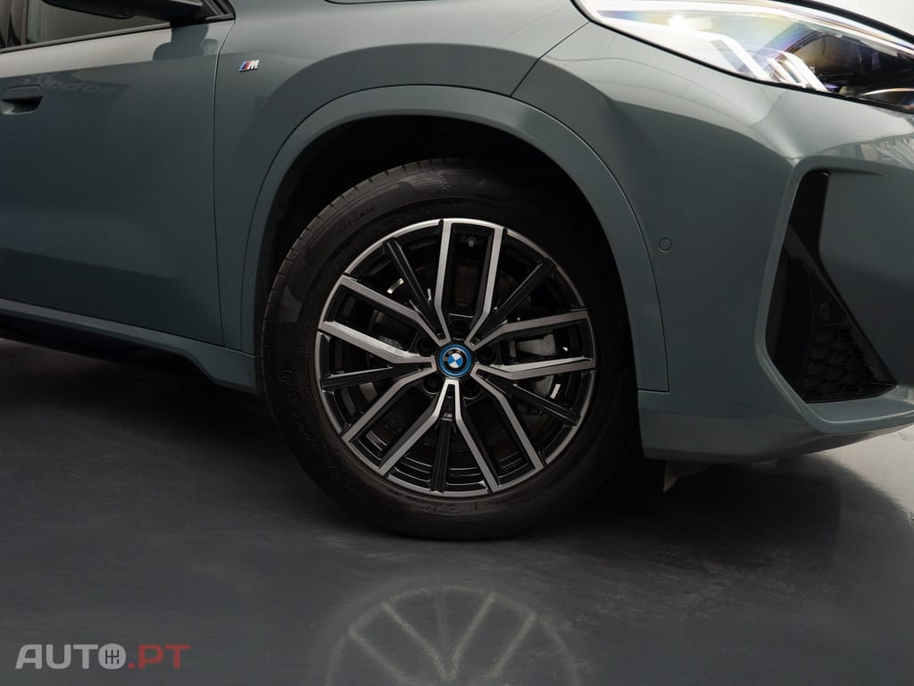 BMW X1 xDrive25e Pack Desportivo M