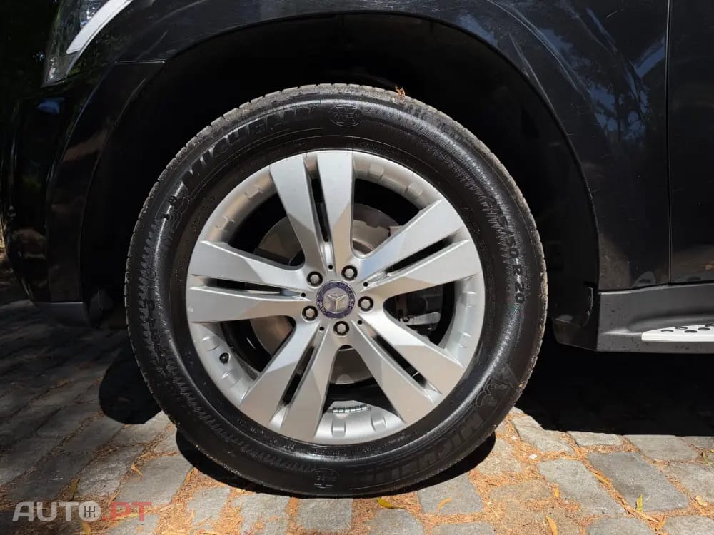 Mercedes-Benz GL 350 CDI BlueEfficiency