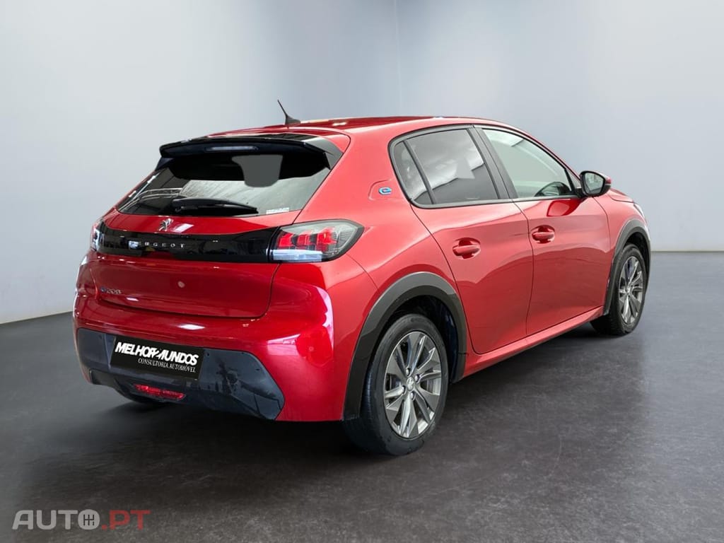Peugeot E-208 50 kWh Active Pack