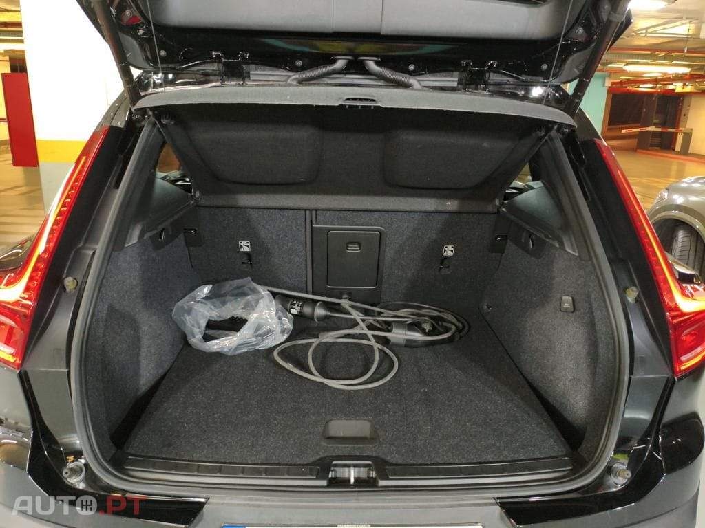 Volvo XC40 1.5 T4 PHEV Core