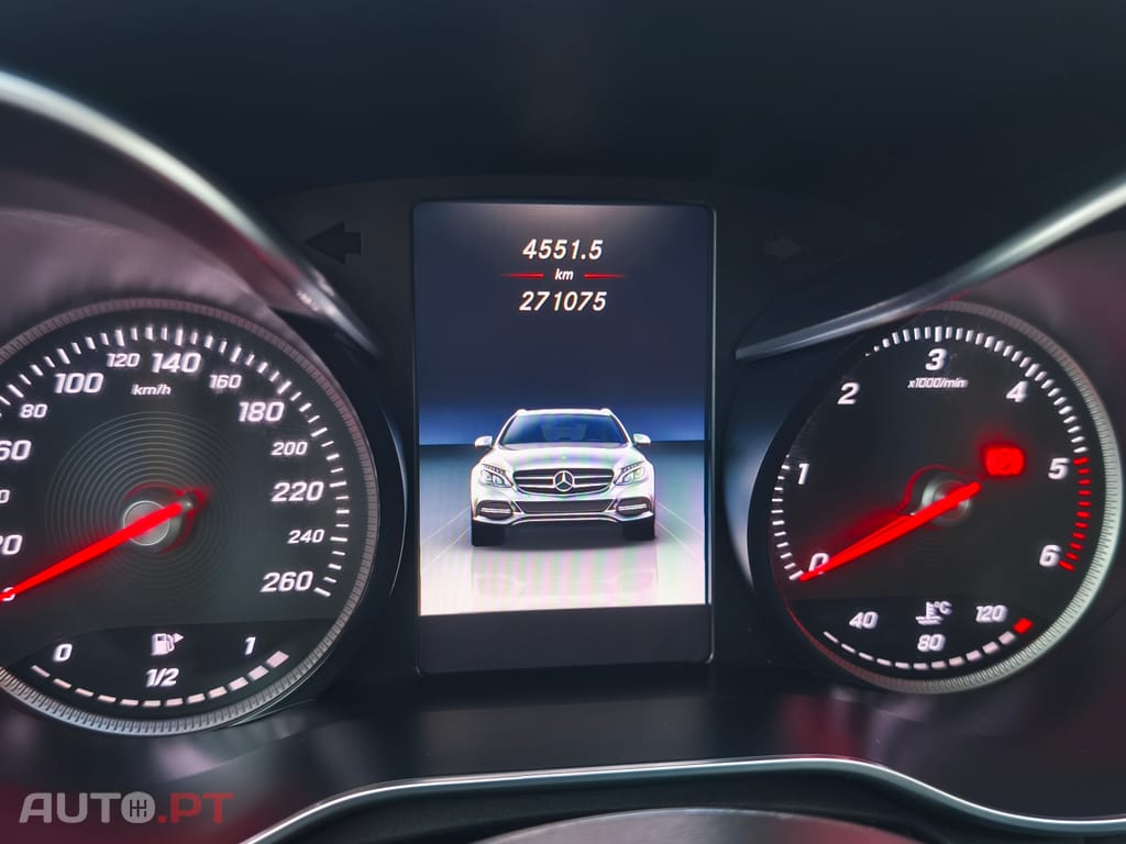 Mercedes-Benz C 250 C250 Station BlueTEC Avangarde Automático