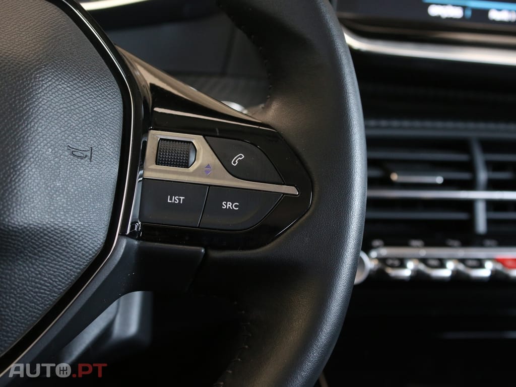 Peugeot E-208 Allure