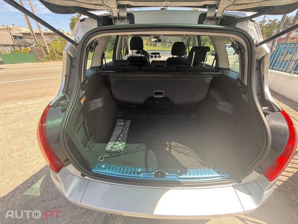 Peugeot 308 SW 1.6 HDi Executive
