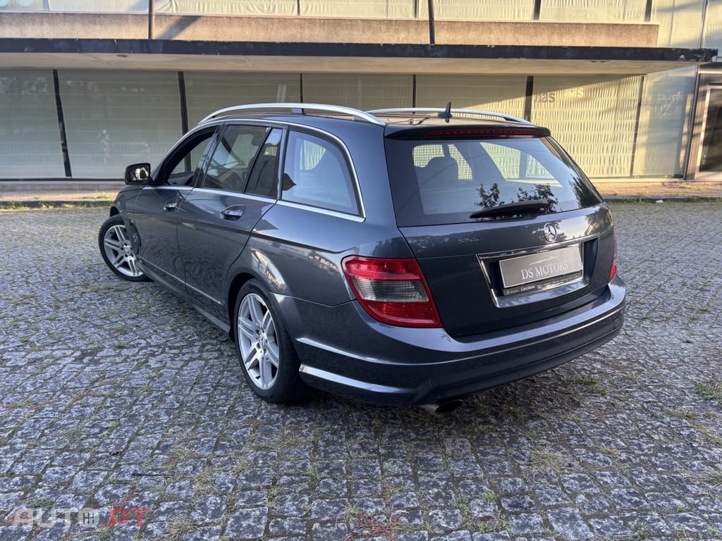 Mercedes-Benz C 220 AMG