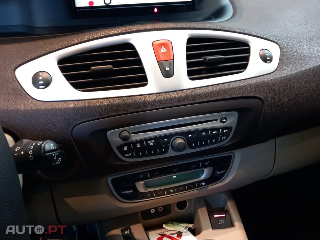 Renault Mégane Scenic 1.5 dci 110cv 