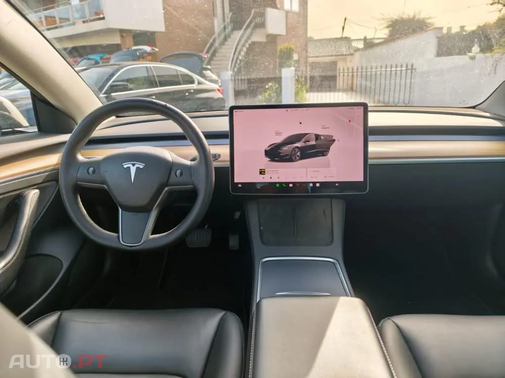 Tesla Model 3 Tração Traseira Premium
