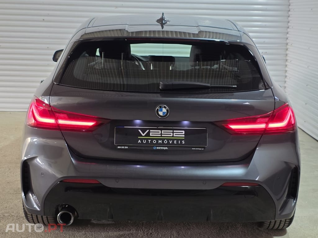 BMW 116 d Pack Desportivo M