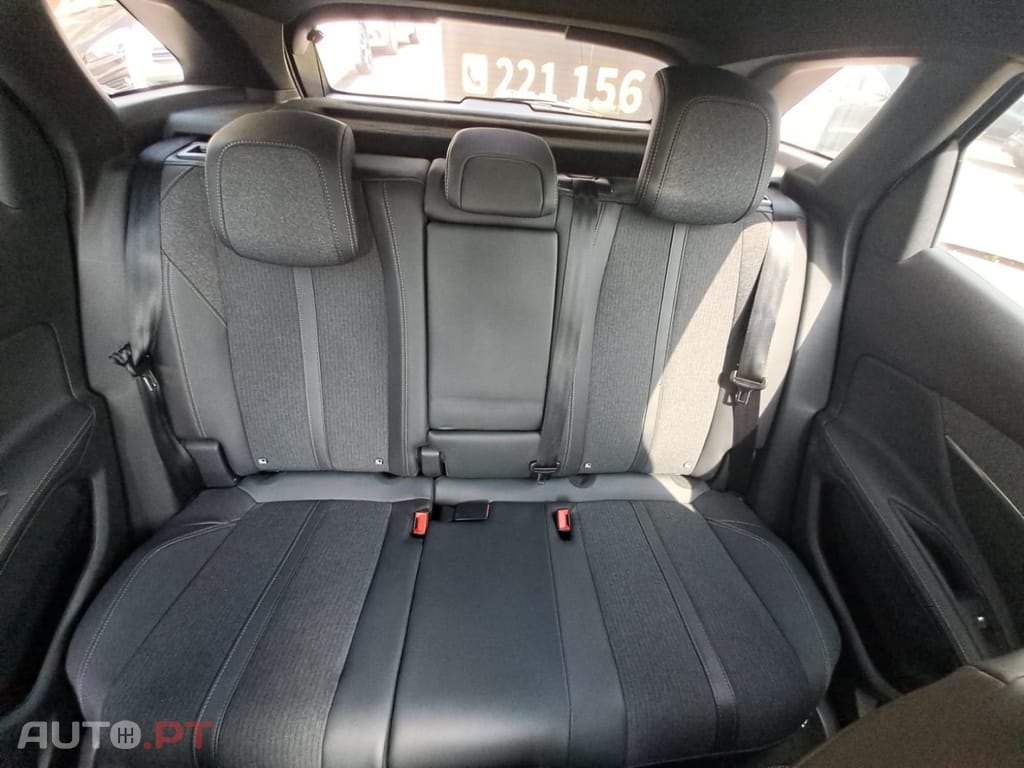 Peugeot 3008 1.5 BlueHDi GT Line