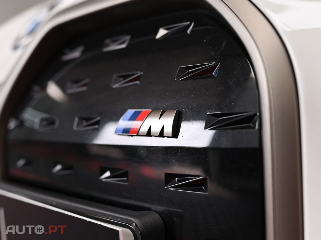 BMW i4 M50 Pack Desportivo M Pro