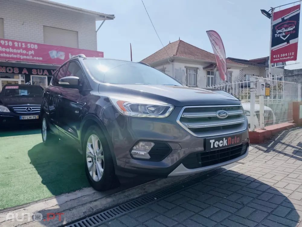 Ford Kuga 1.5 TDCi EcoBlue Titanium