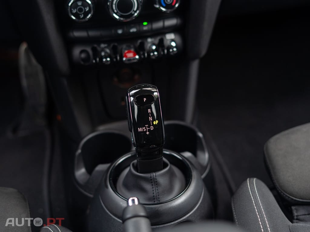MINI Cooper Cooper Premium JCW Auto