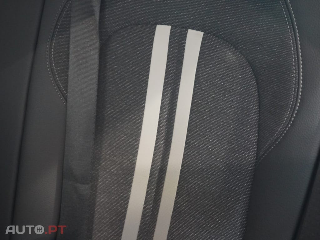 BMW 218 d Line Sport