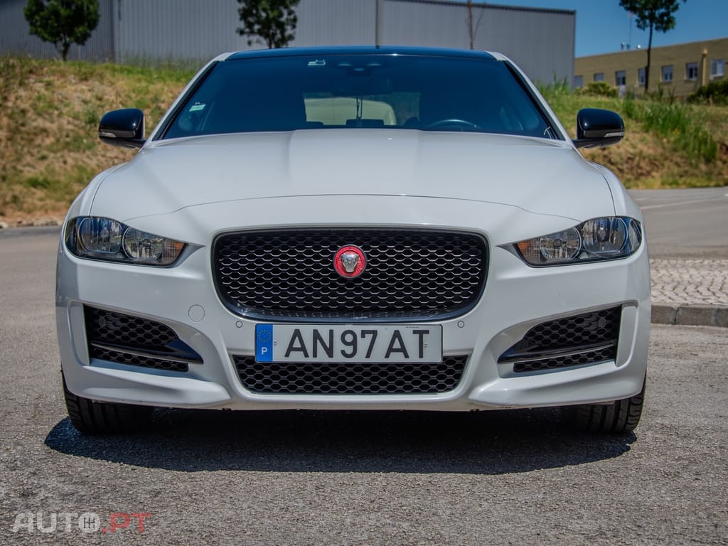 Jaguar XE 2.0 D R-Sport AWD Aut.
