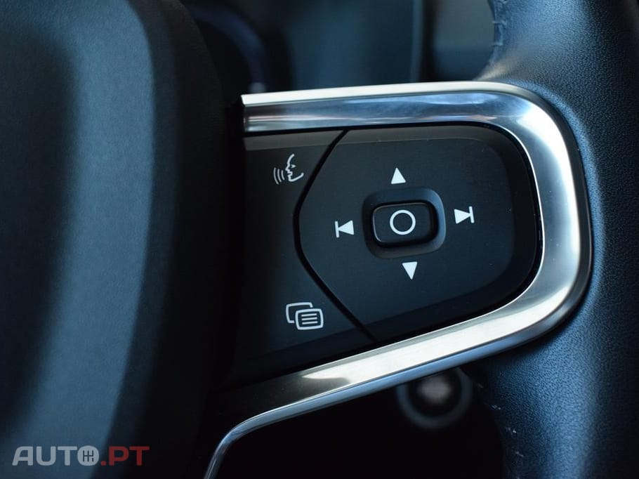 Volvo XC40 1.5 T5 PHEV R-Design Expression