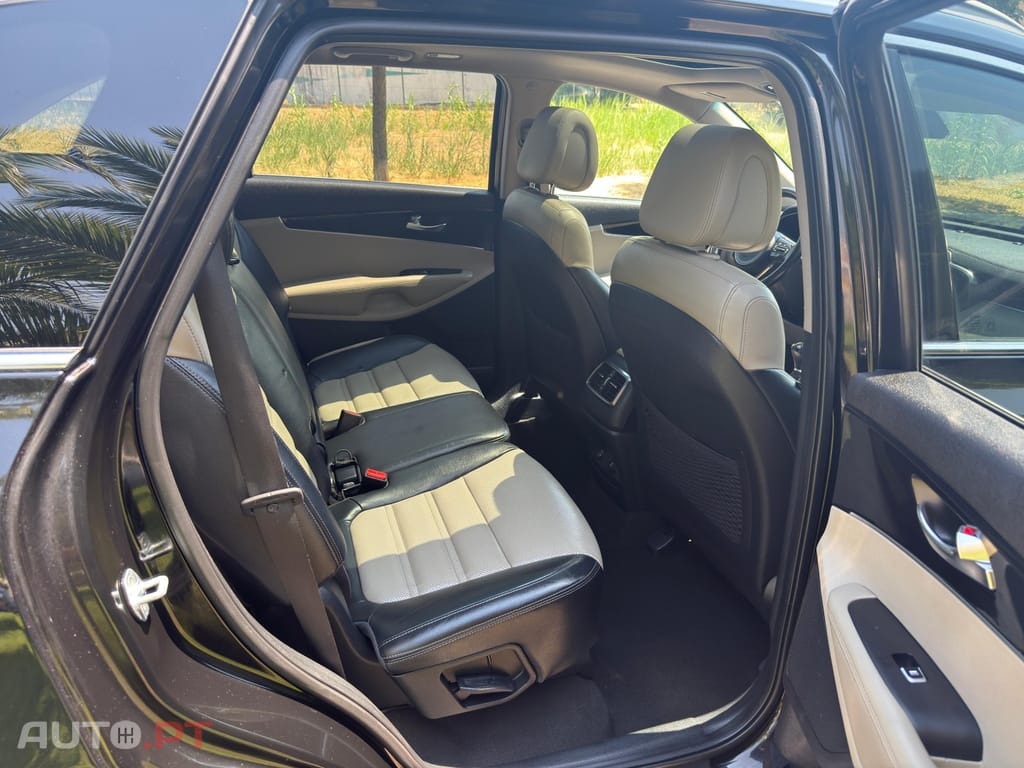 Kia Sorento 2.2 CRDi TX Premium Aut.