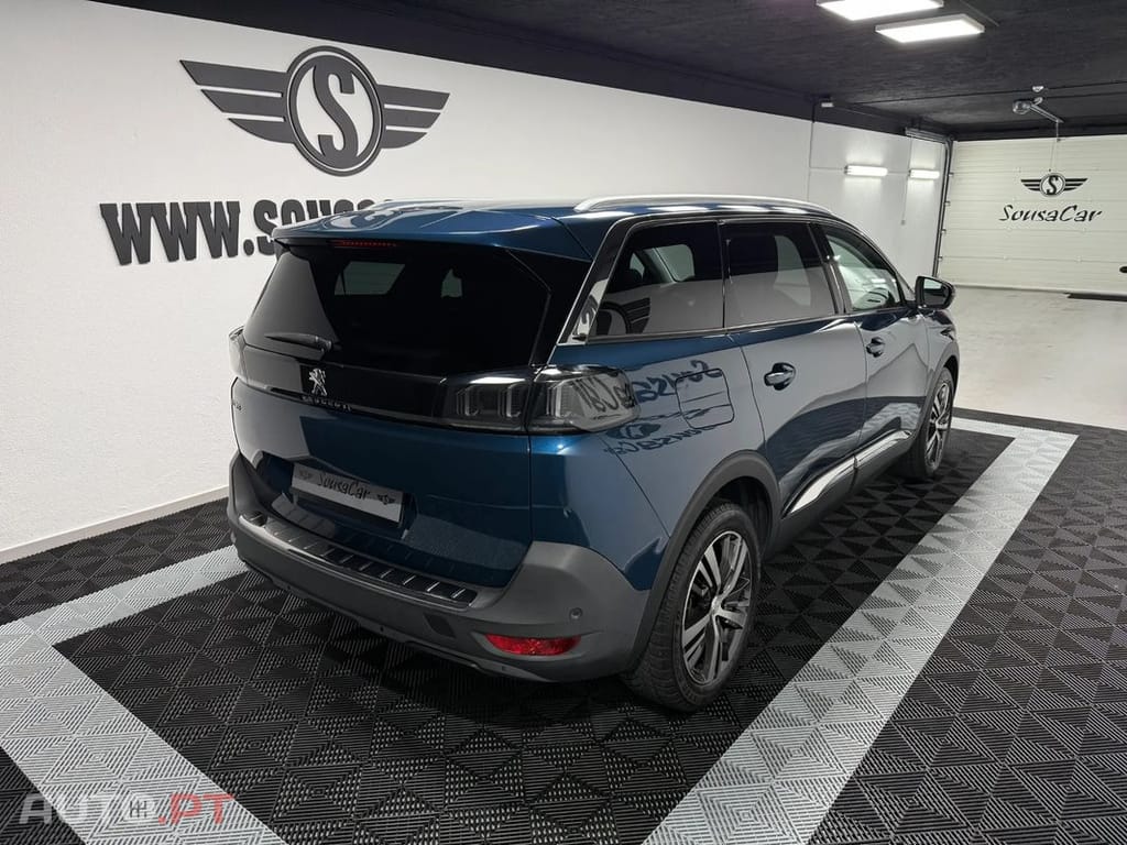 Peugeot 5008 1.2 PureTech Allure