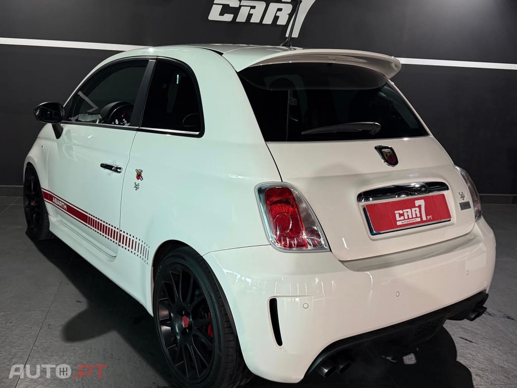 Abarth 595 Outro