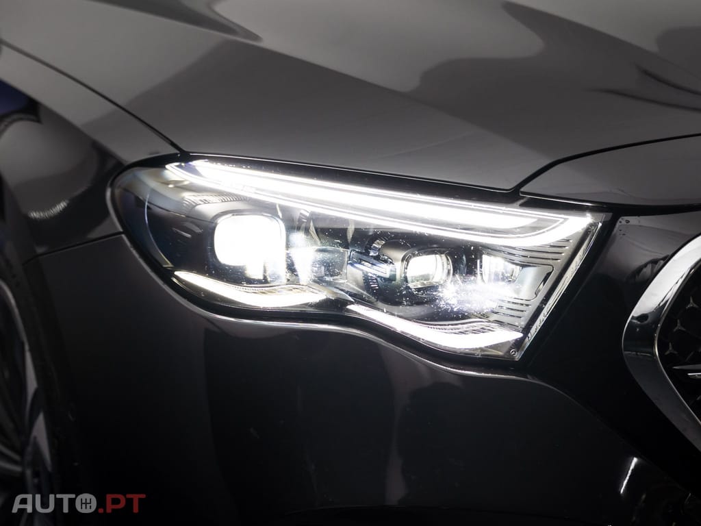 Mercedes-Benz E 300 e Avantgarde