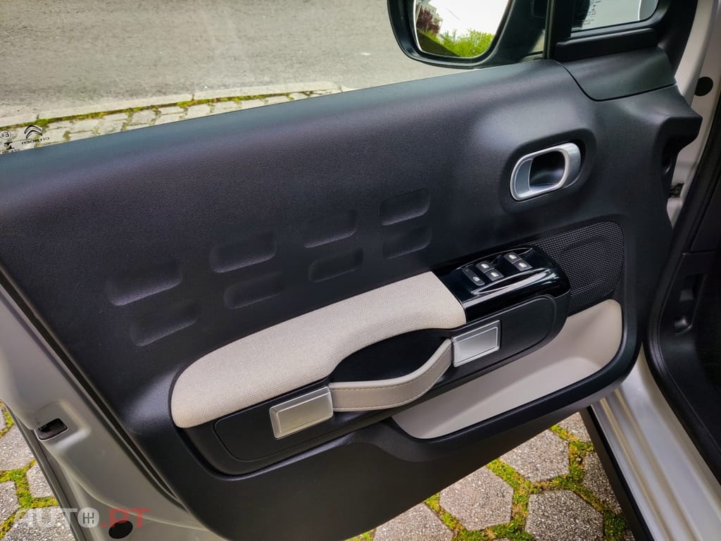Citroen C3 1.2 PureTech Shine EAT6