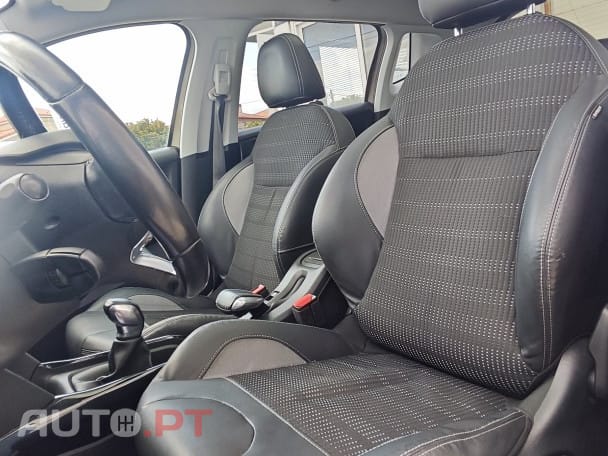 Peugeot 2008 1.2eTHP Allure