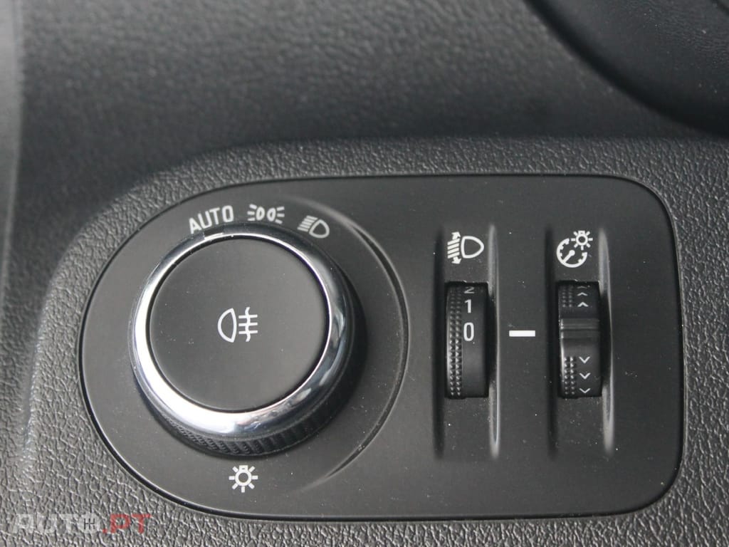 Opel Combo 1.5 102 Cv L1H1 Enjoy (IVA Dedutível)