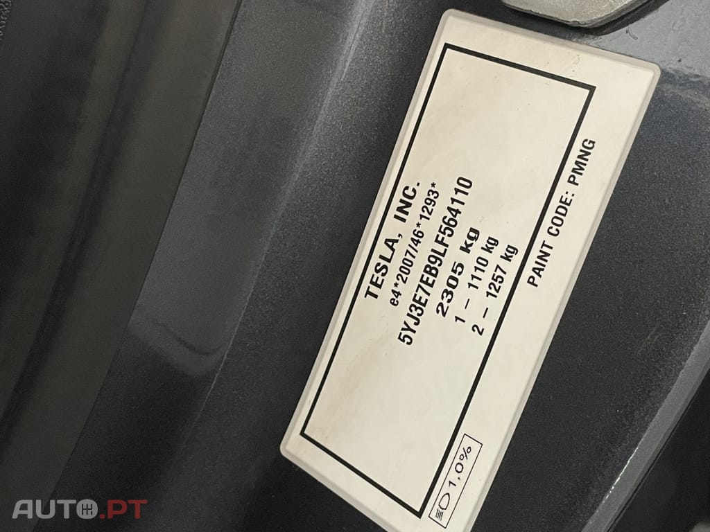 Tesla Model 3 Long-Range Dual Motor AWD