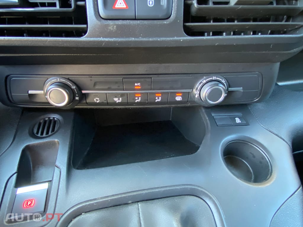 Peugeot Partner 1.6 HDI L1  100cv Carplay  Nacional