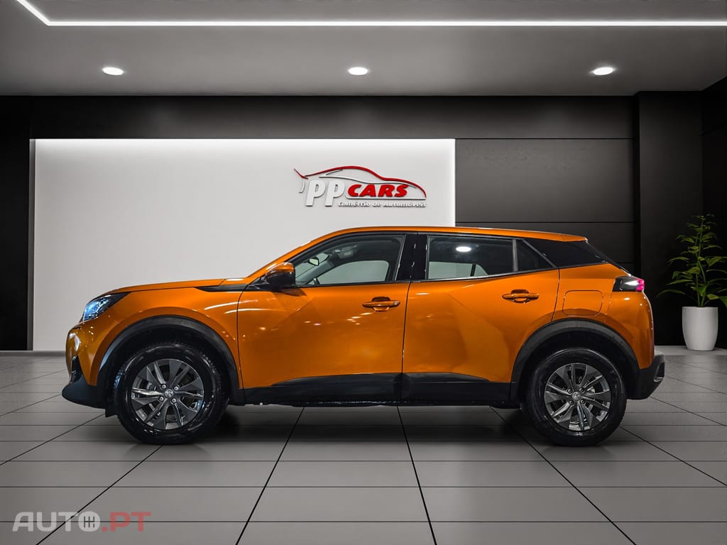 Peugeot 2008 1.2 PureTech Active Pack EAT8