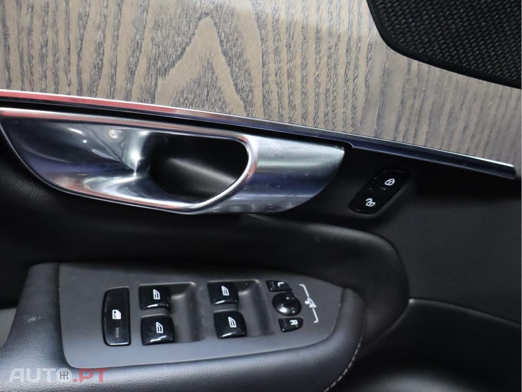 Volvo XC90 T8 455 AWD HYBRID Inscription