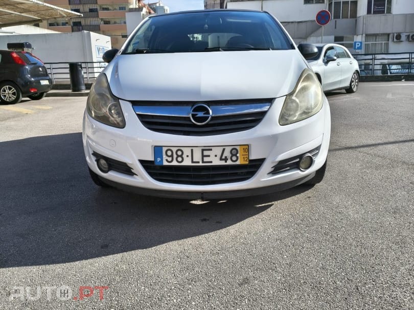 Opel Corsa 1.2 Black Edition