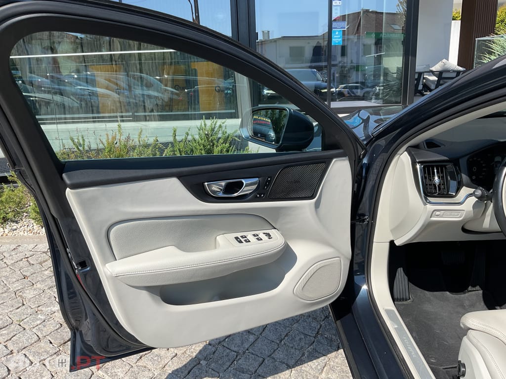 Volvo V60 2.0 T6 AWD TE Inscription