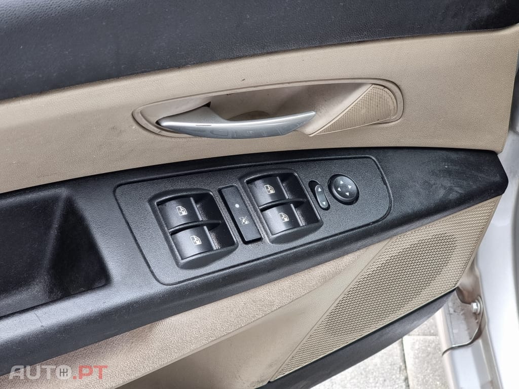 Fiat Linea 1.3 M-Jet Emotion Dualogic