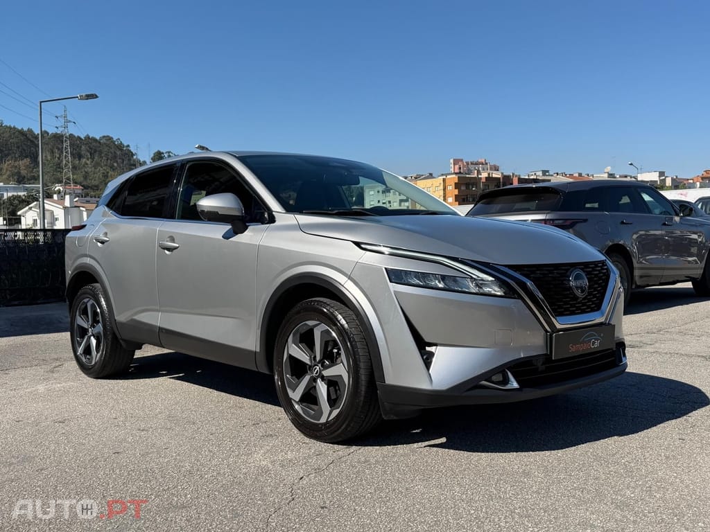 Nissan Qashqai 1.3 DIG-T N-Connecta LED