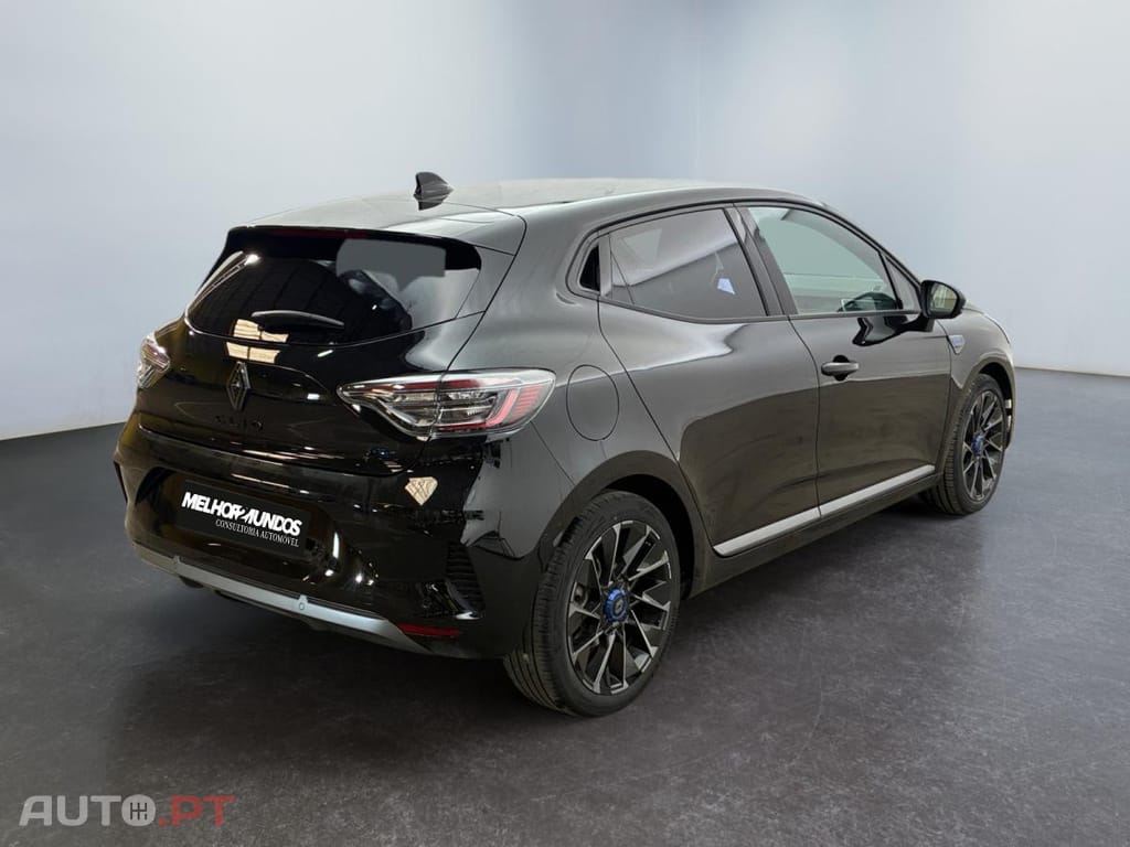 Renault Clio E-Tech Evolution