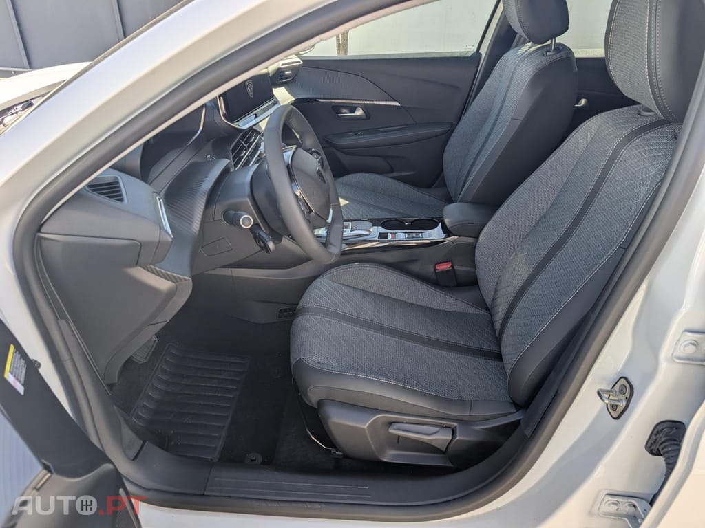 Peugeot E-208 50 kWh Allure