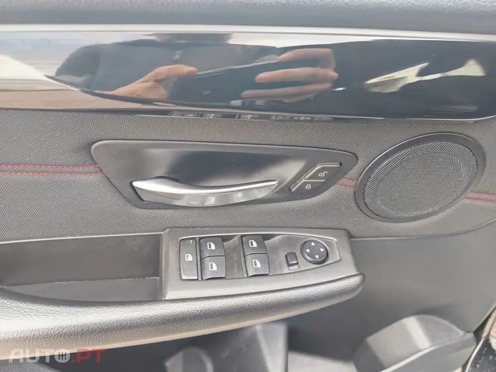 BMW 218 i Sport Line