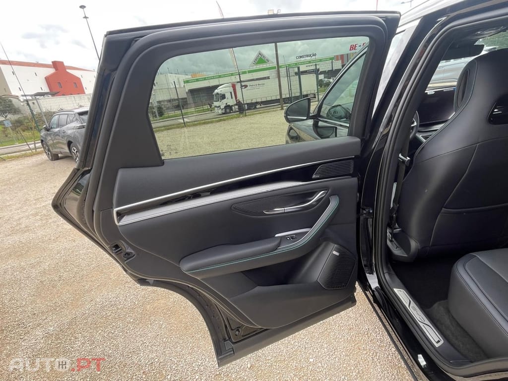 BYD Seal U 87 kWh Design